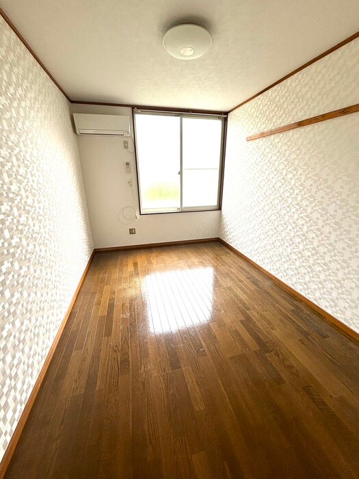 物件内観写真17　(居室)