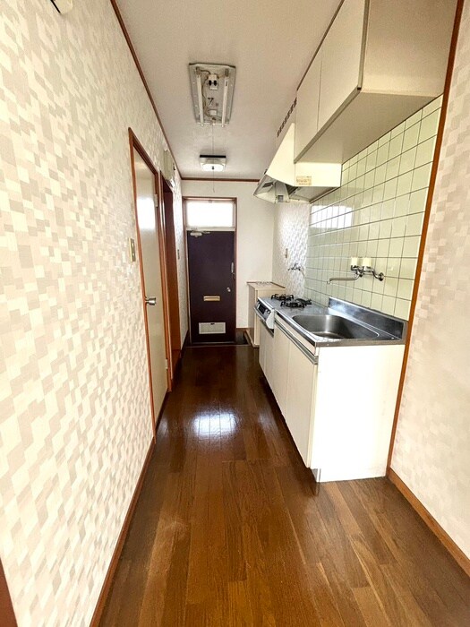 物件内観写真18　(廊下)