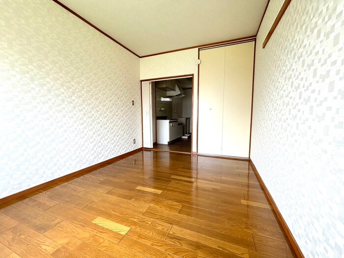 物件内観写真18　(居室)