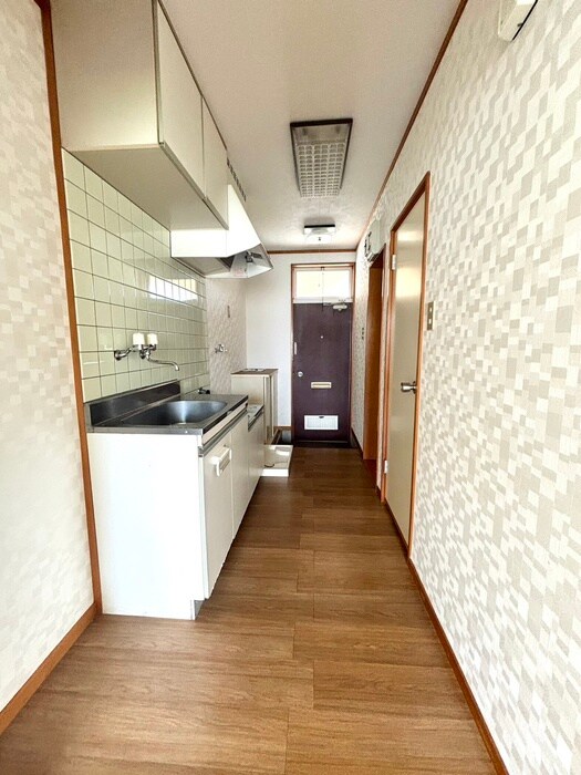 物件内観写真19　(廊下)