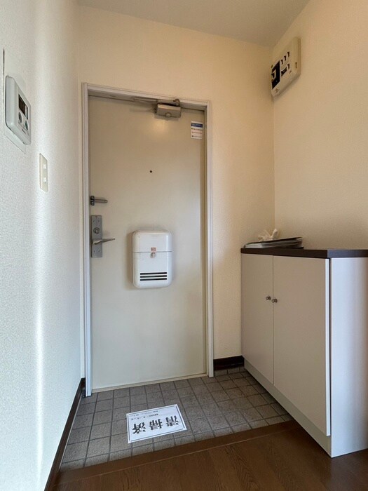 アーバン・クレストの玄関