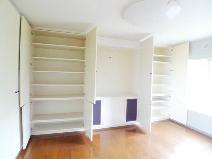 物件内観写真13　(収納)