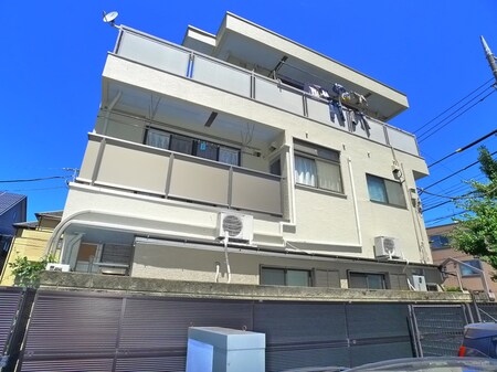 信建設ビル外観写真