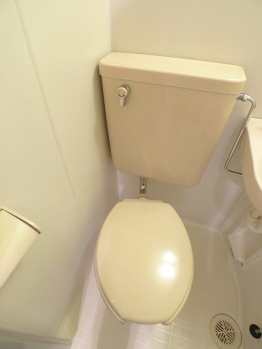 物件内観写真14　(トイレ)