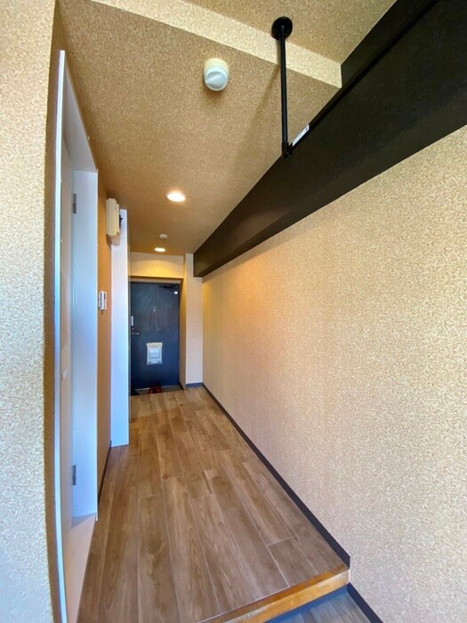 物件内観写真10　(廊下)