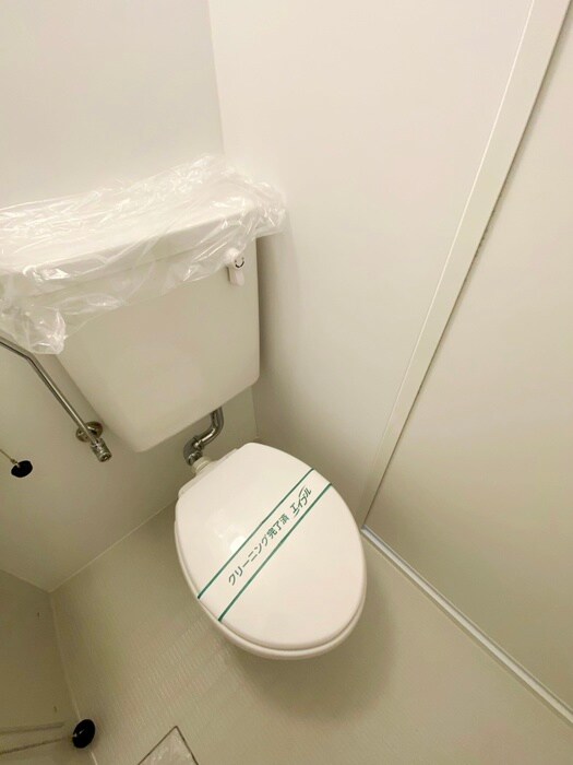 物件内観写真18　(トイレ)