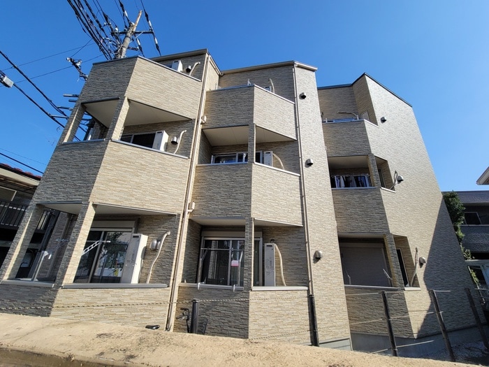 物件外観写真1　(外観写真)