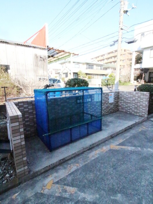 物件外観写真4　(建物設備)