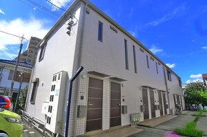 DOLCE　VITA国立　west外観写真