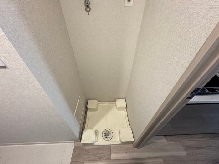 物件内観写真20　(洗濯機置場)