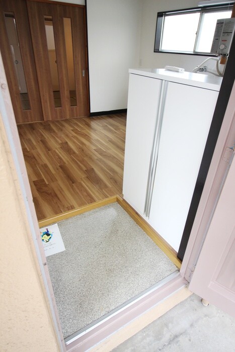 物件内観写真14　(靴箱)