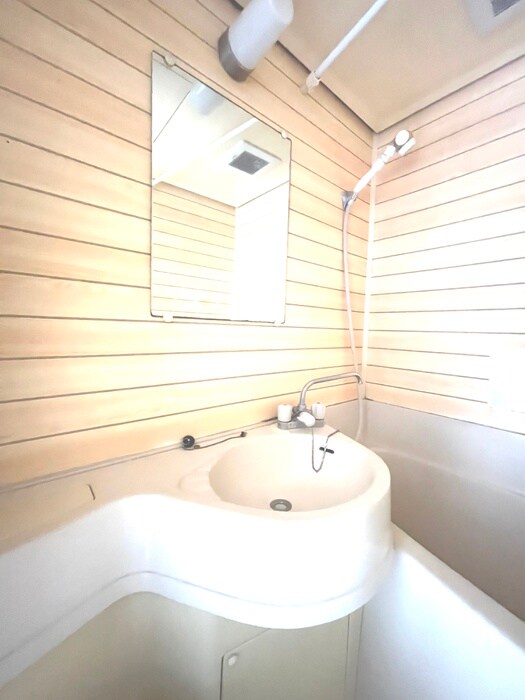 物件内観写真10　(洗面)