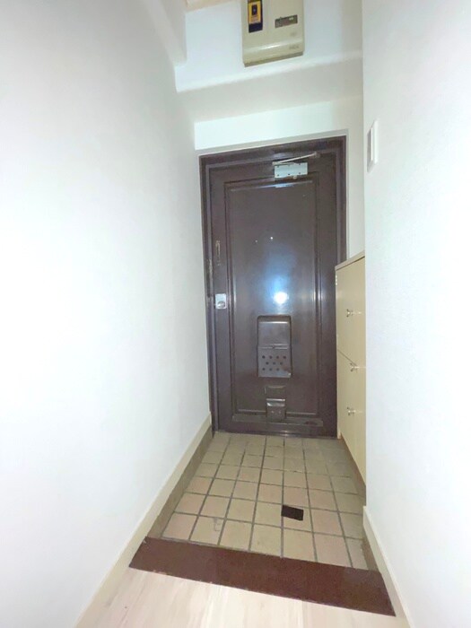 物件内観写真20　(玄関)