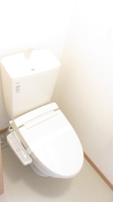 物件内観写真11　(トイレ)