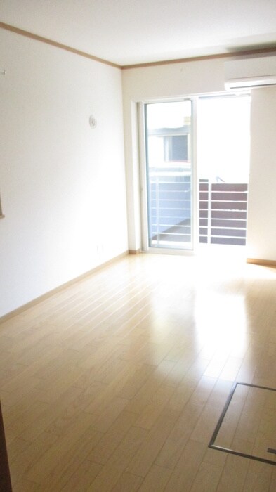 物件内観写真12　(居室)