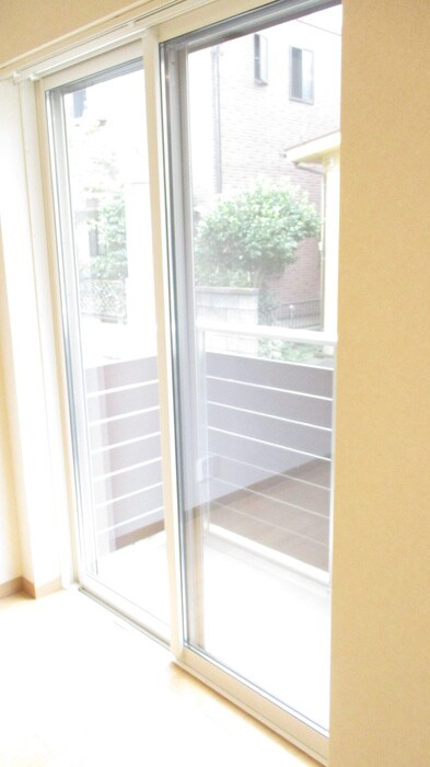 物件内観写真20　(室内からの展望)