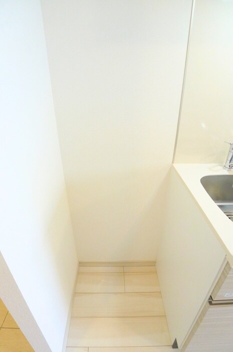 物件内観写真18　(廊下)