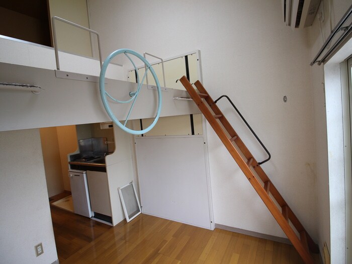 物件内観写真8　(居室)