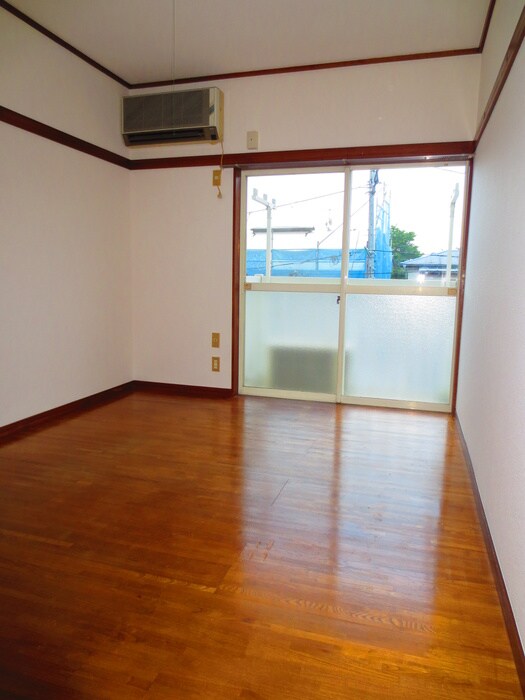 物件内観写真10　(居室)