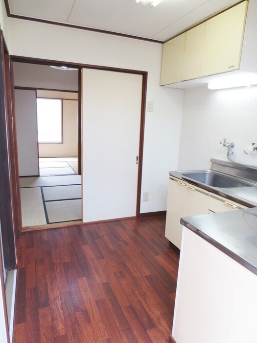 物件内観写真2　(内観写真)