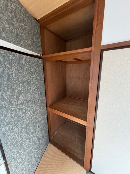 物件内観写真4　(収納)