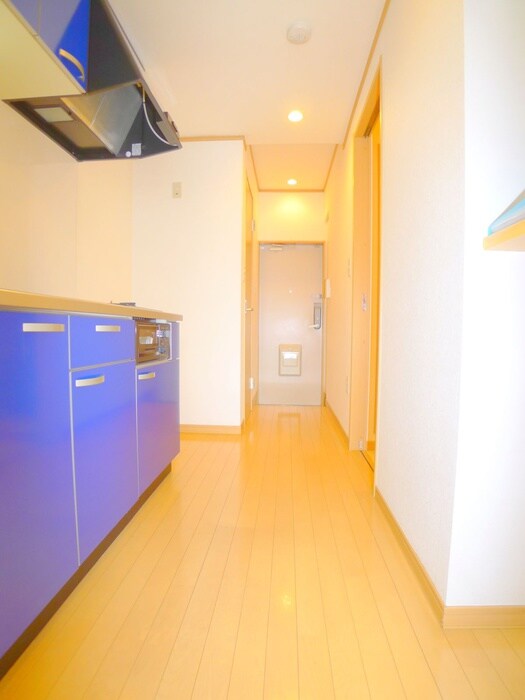 物件内観写真8　(廊下)