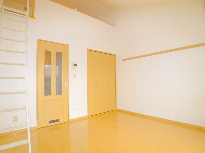 物件内観写真11　(居室)