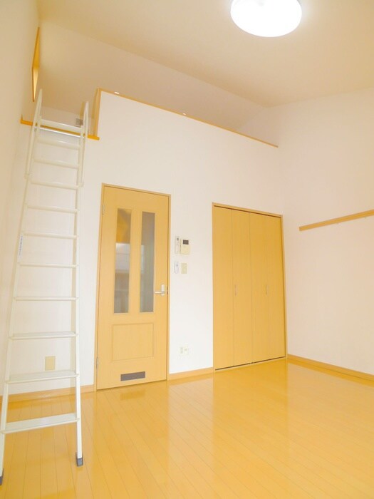 物件内観写真13　(居室)