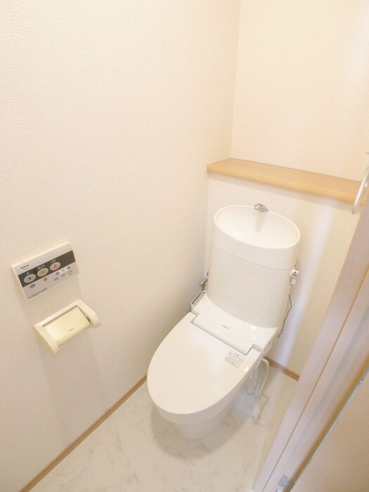 物件内観写真18　(トイレ)