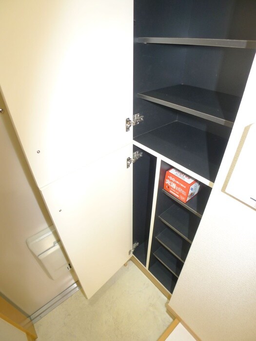 物件内観写真22　(靴箱)