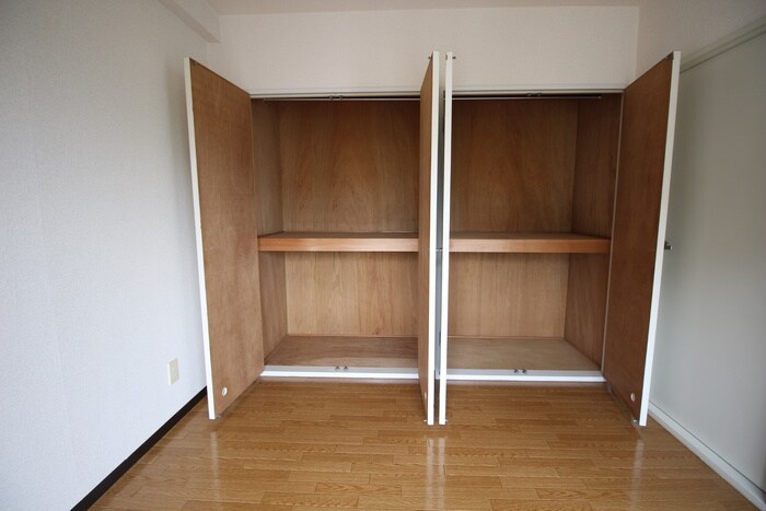 物件内観写真13　(収納)