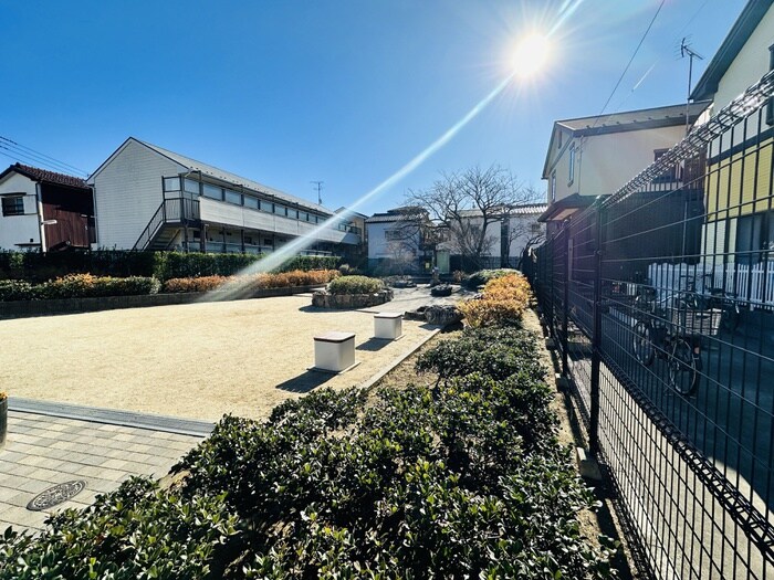 物件外観写真4　(周辺環境)