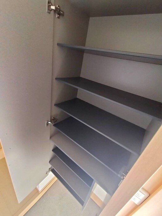 物件内観写真18　(靴箱)