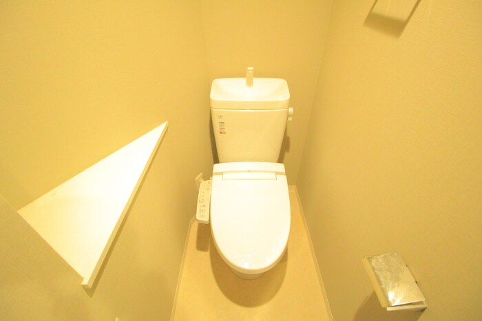 物件内観写真13　(トイレ)