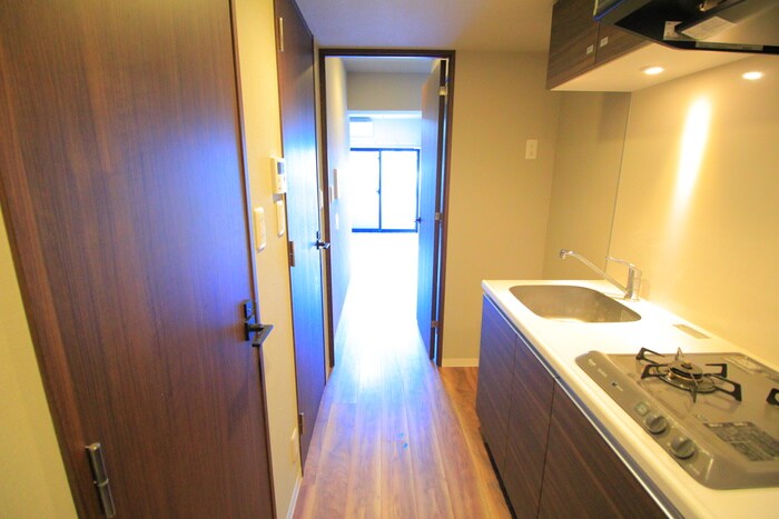 物件内観写真19　(廊下)