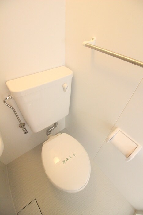 物件内観写真13　(トイレ)