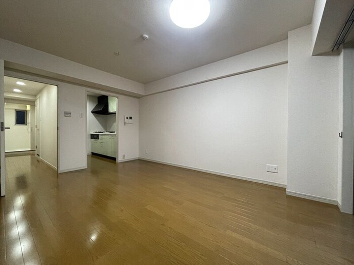 物件内観写真9　(室内からの展望)