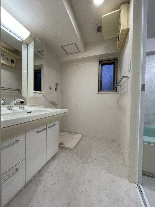 物件内観写真14　(洗面)