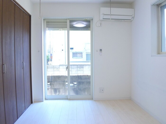 物件内観写真10　(ベランダ・バルコニー)