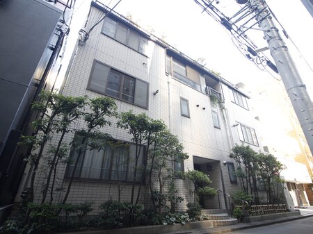 ＴＨＥ　ＲＥＳＩＤＥＮＣＥ外観写真