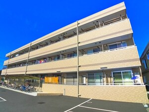 スプリングホ－ム外観写真