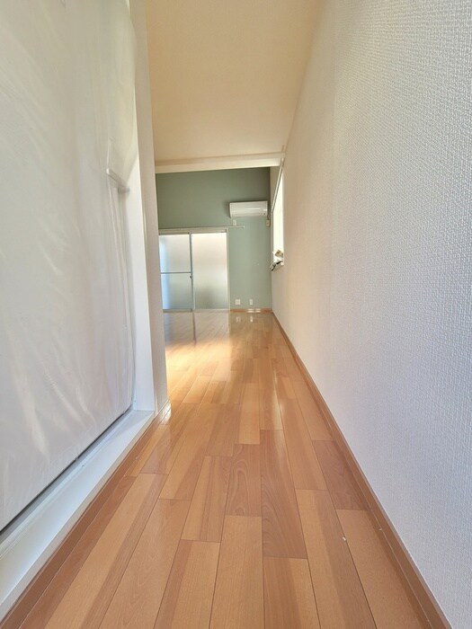 物件内観写真18　(廊下)