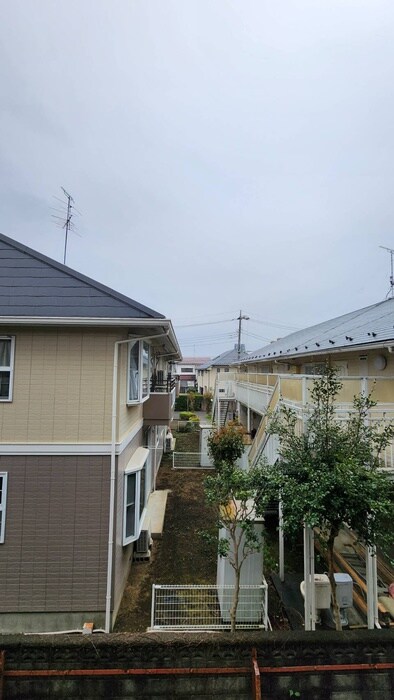 物件内観写真14　(室内からの展望)