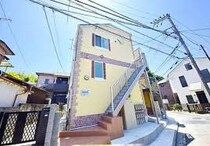 ユナイト和田町スワロフスキーの外観写真