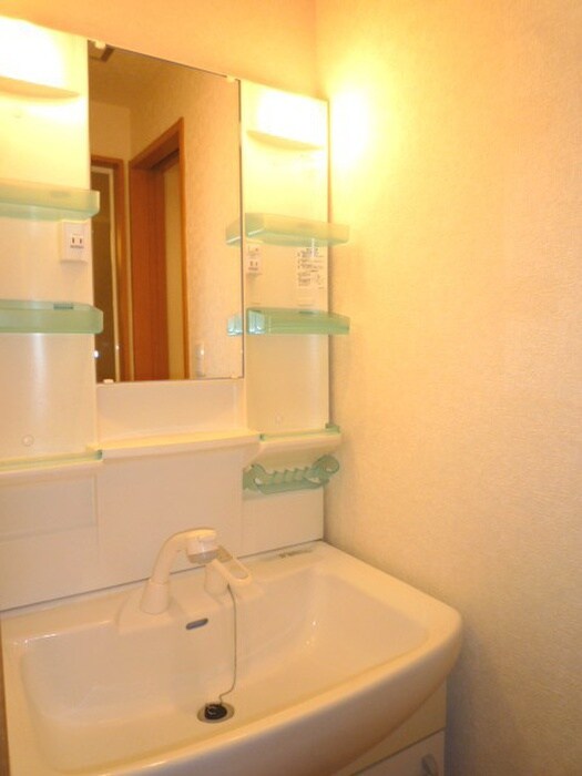 物件内観写真10　(洗面)