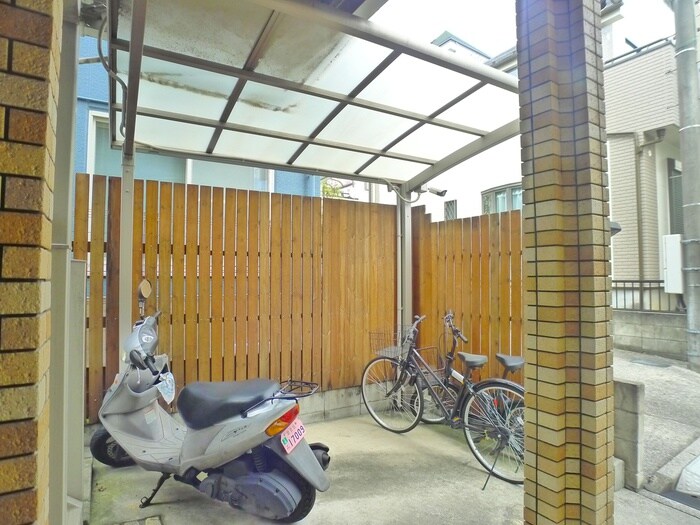 物件外観写真5　(外観写真)