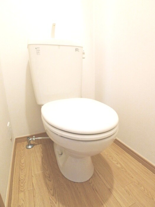 物件内観写真12　(トイレ)