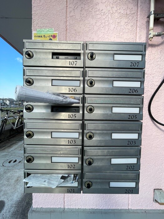 物件外観写真4　(建物設備)