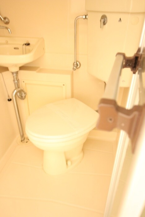 物件内観写真14　(トイレ)
