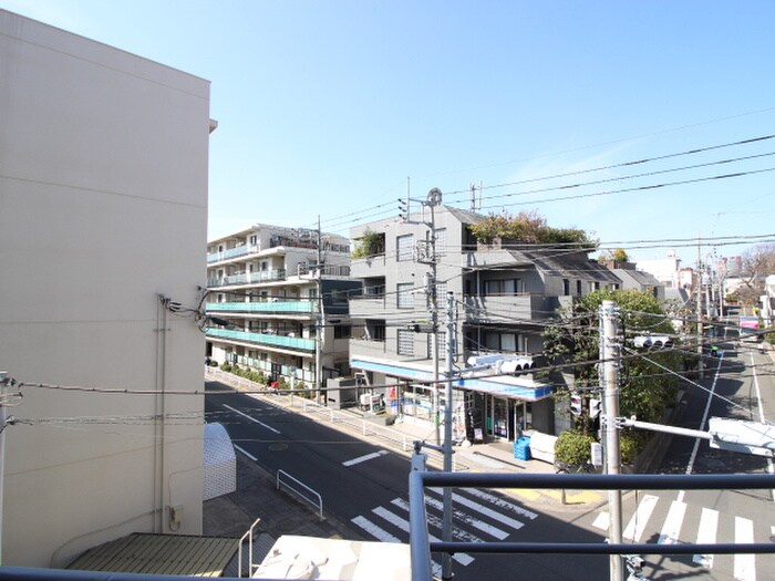 物件内観写真15　(室内からの展望)